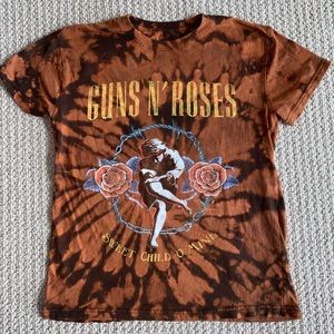 Guns& Roses Dyed Graphic Tee 🌹
